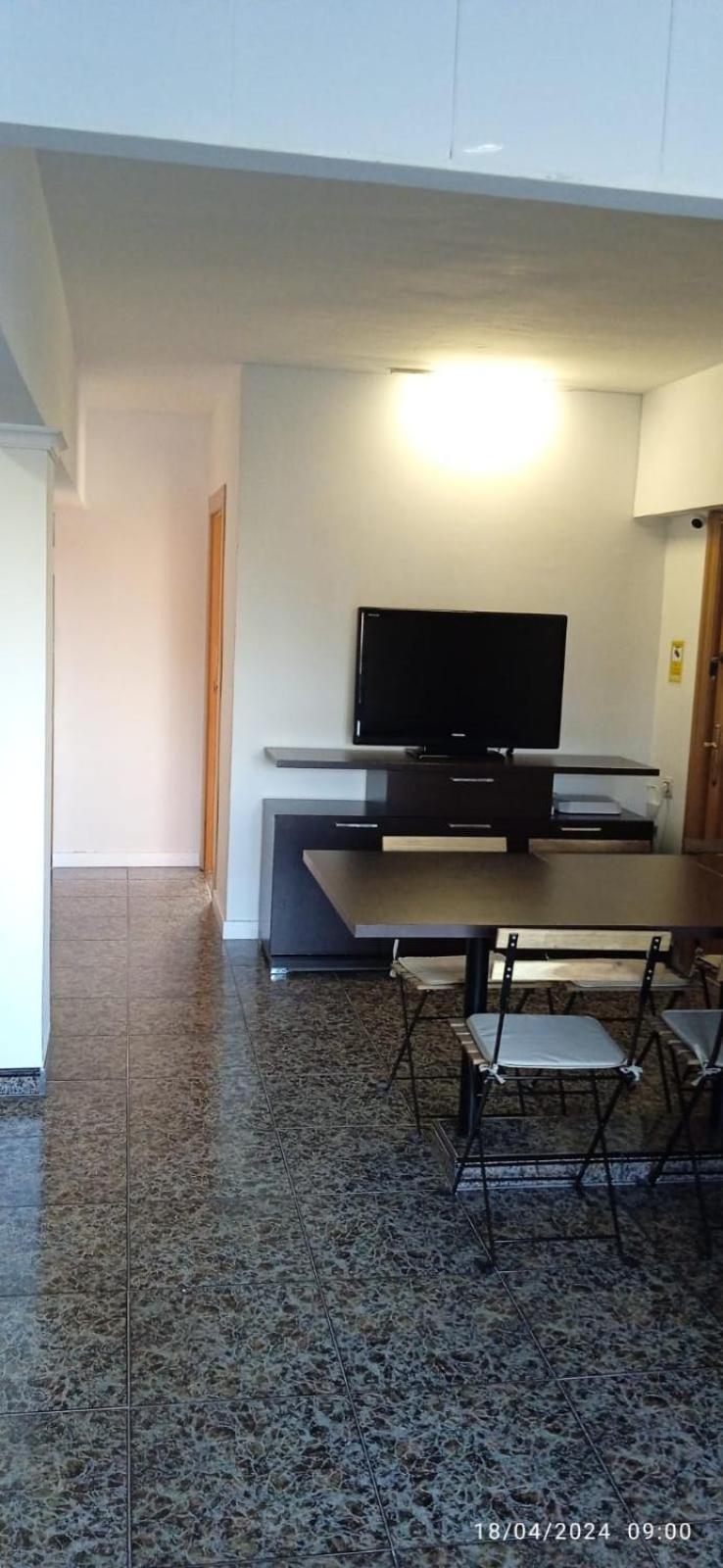 Gasthof Y Suite. Upv, Uv Y Playa Valencia